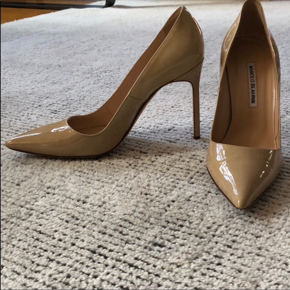 Manolo Blahnik nude BB